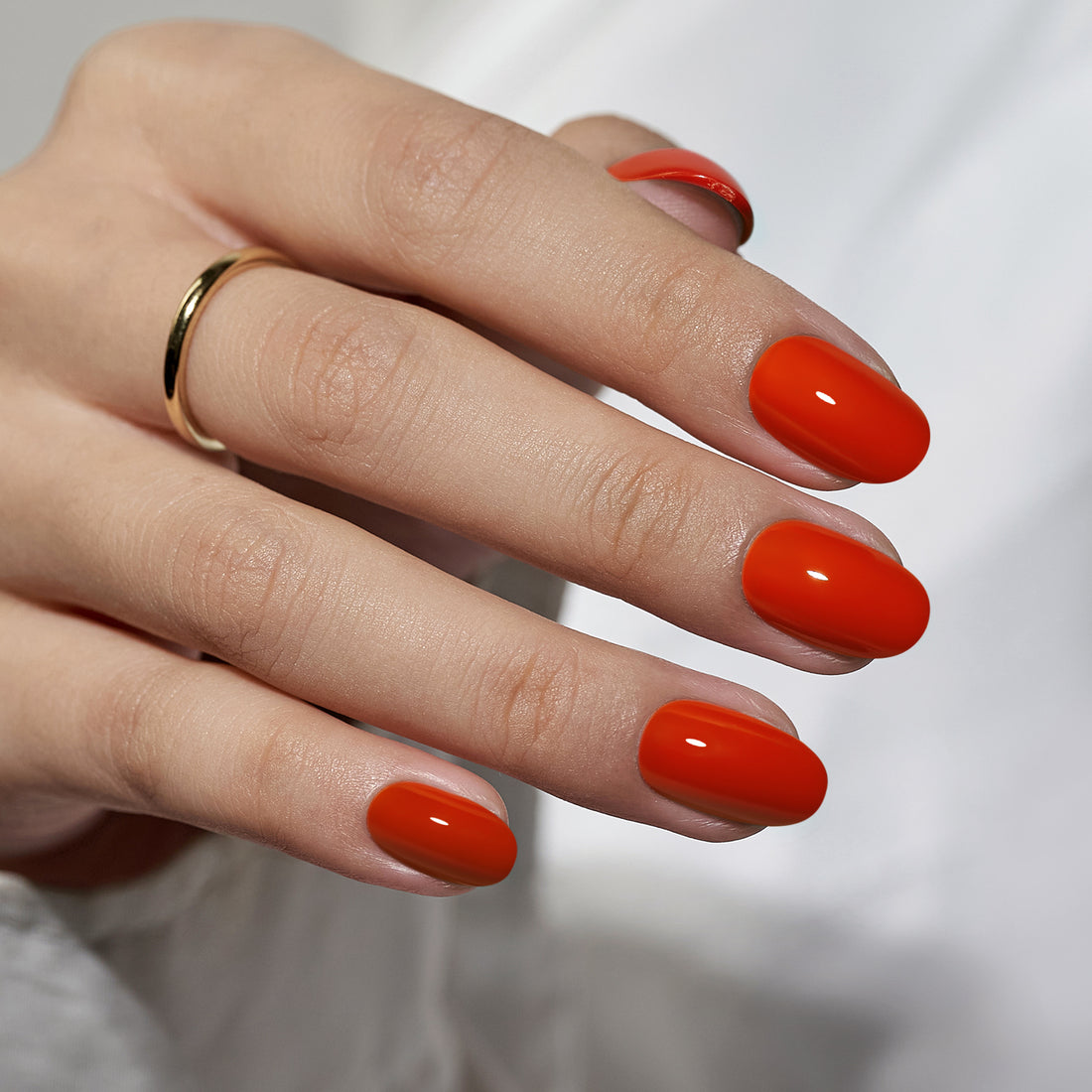 Summer Red Oval Medium