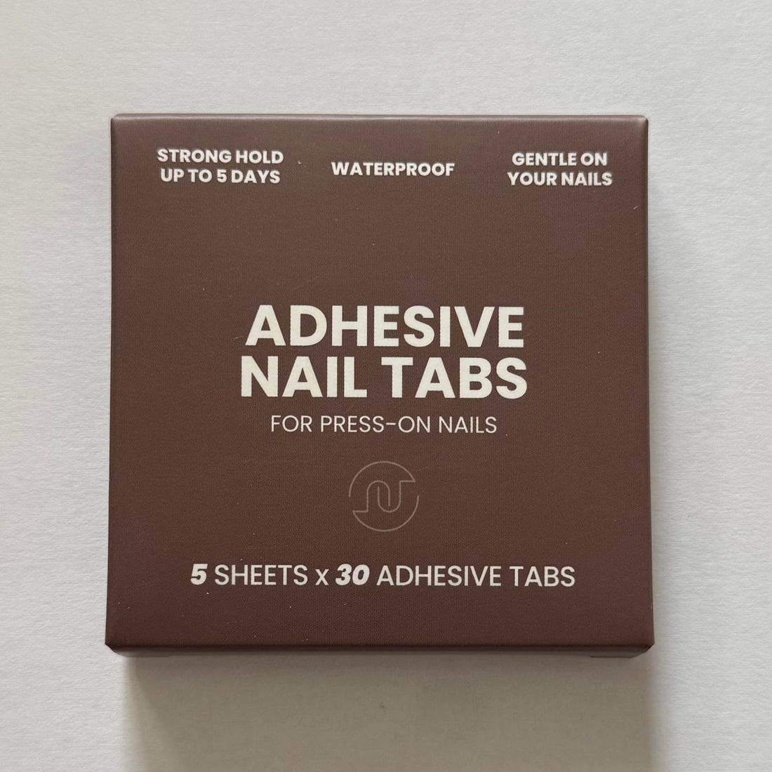 nailtabs [ress on nagels